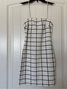 Y2K SHEIN White and Black Grid Spaghetti Strap Windowpane Mini Dress